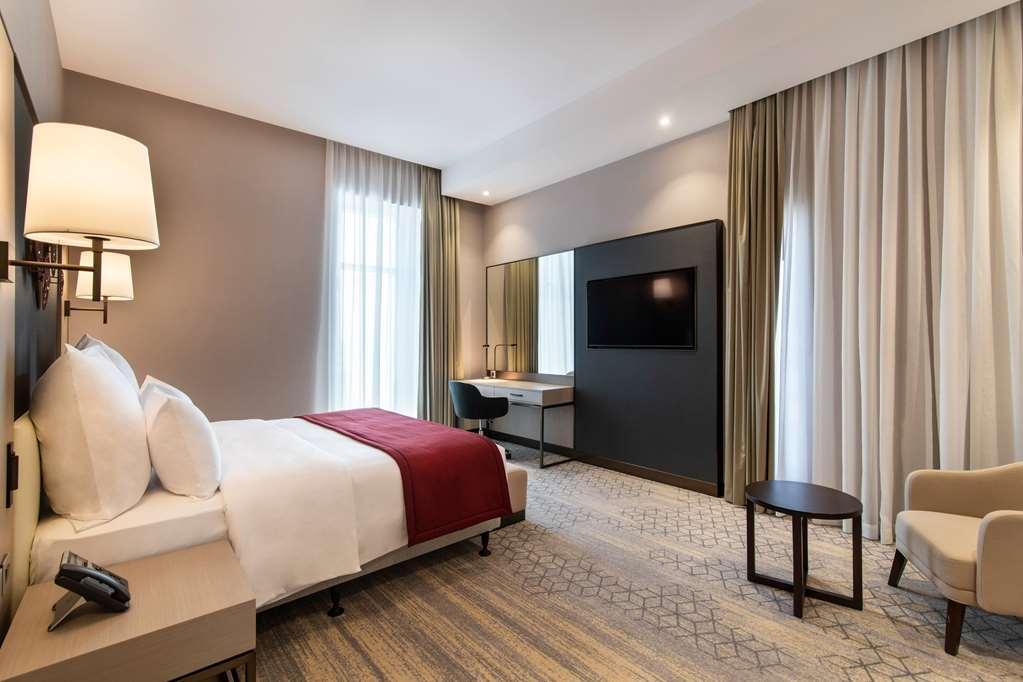 Ramada By Wyndham Riyadh King Fahd Road Номер фото