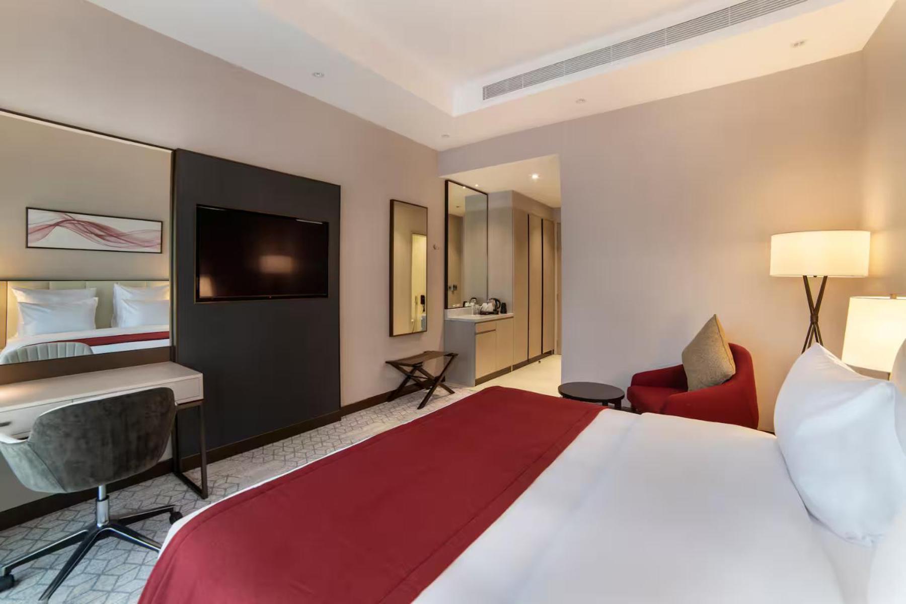 Ramada By Wyndham Riyadh King Fahd Road Екстер'єр фото