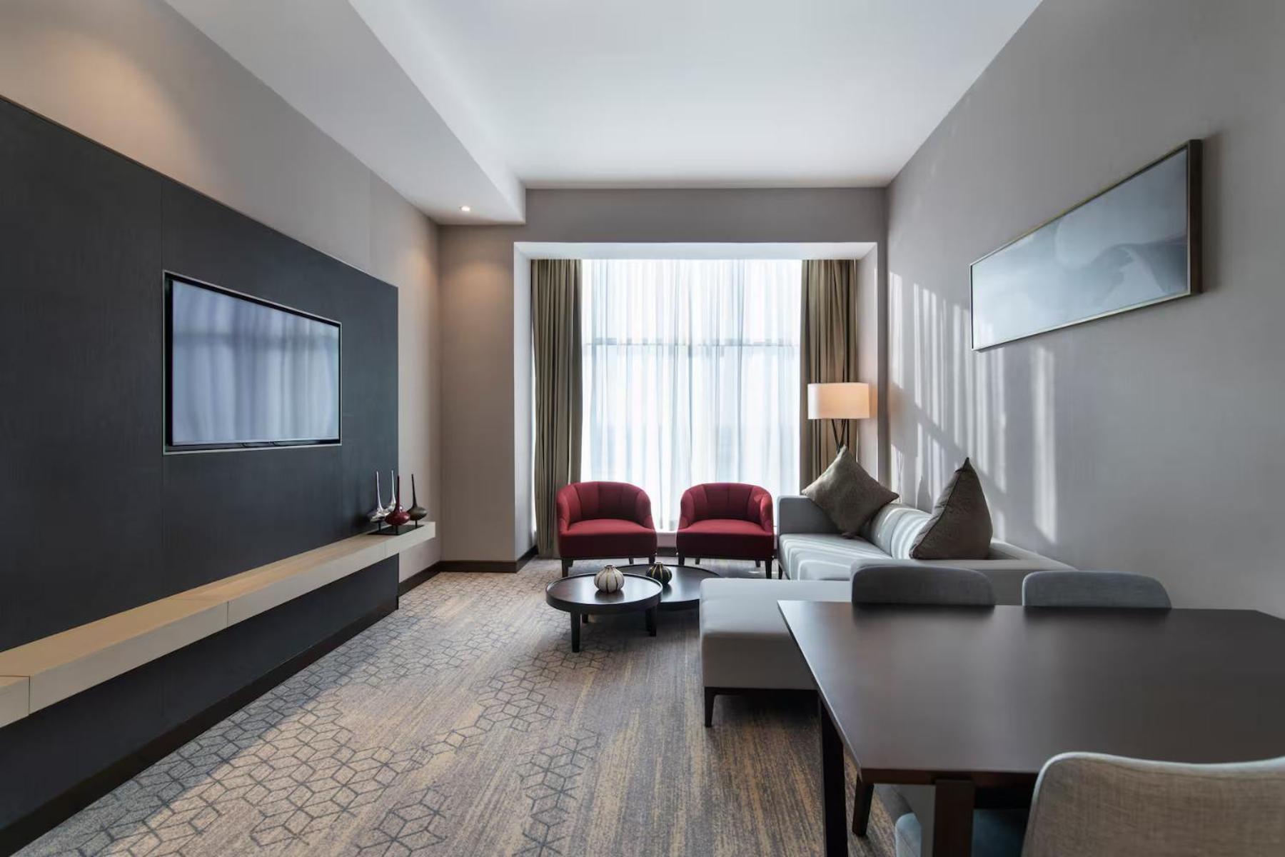 Ramada By Wyndham Riyadh King Fahd Road Екстер'єр фото