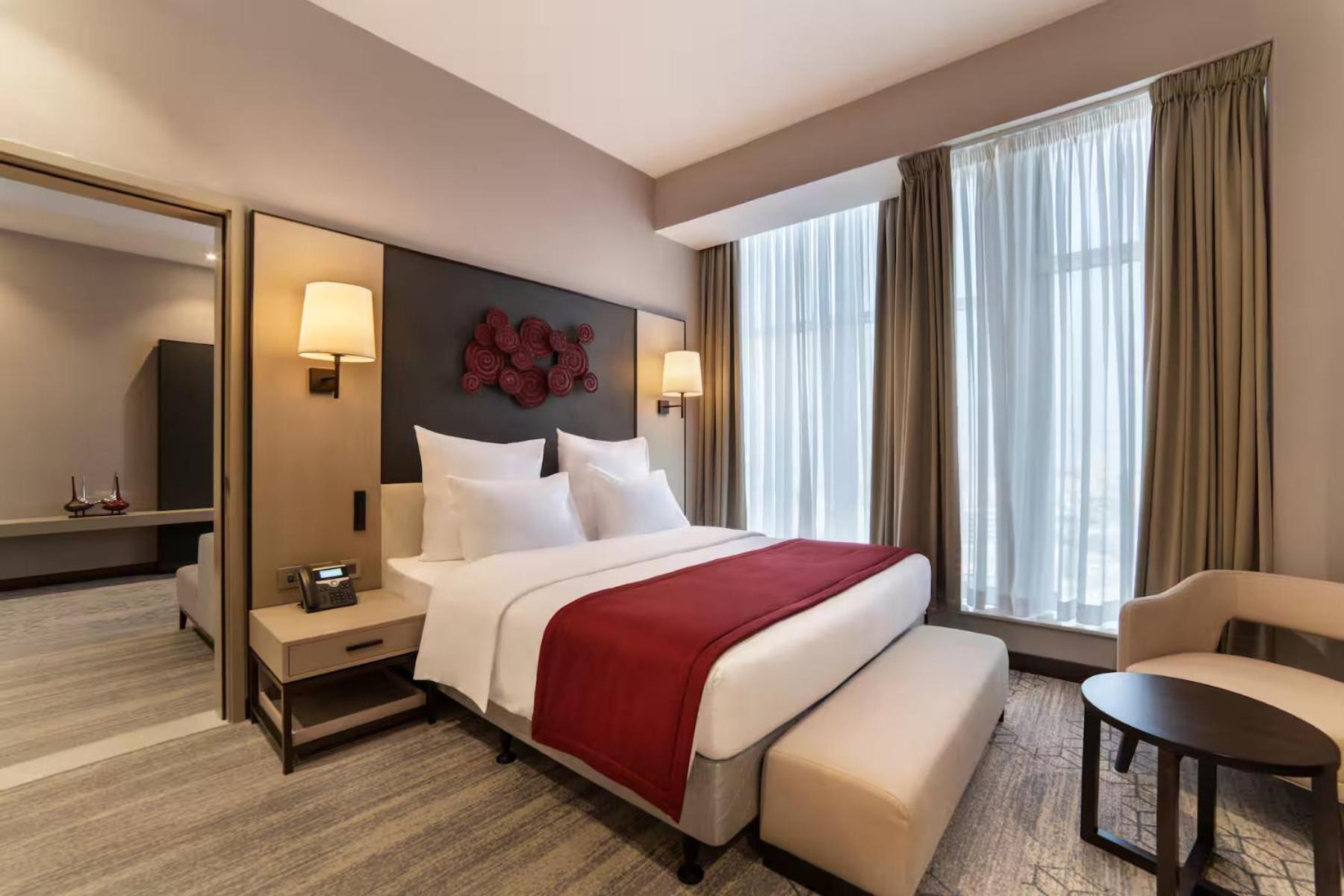 Ramada By Wyndham Riyadh King Fahd Road Екстер'єр фото